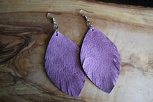 Load image into Gallery viewer, Plum Feather Earrings
